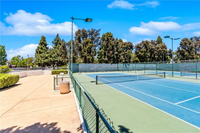 3462 Windsor Court, Costa Mesa, CA 92626