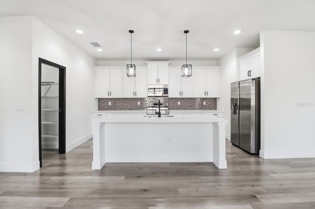 6078 SW 150TH LANE, Ocala, FL 34473