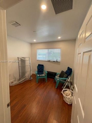 14500 SW 88th Avenue 247, Palmetto Bay, FL 33176