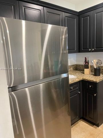 14500 SW 88th Avenue 247, Palmetto Bay, FL 33176