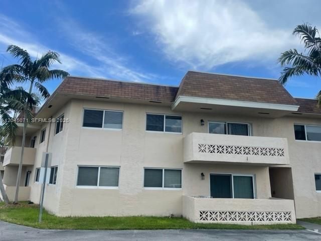 14500 SW 88th Avenue 247, Palmetto Bay, FL 33176