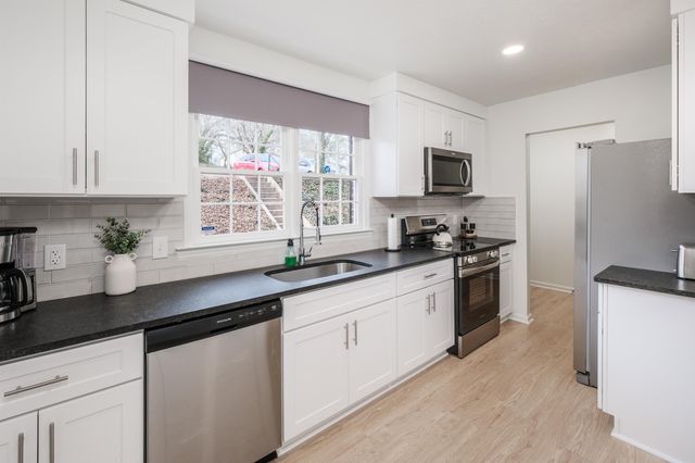 111 Fernridge Drive, Spartanburg, SC 29307