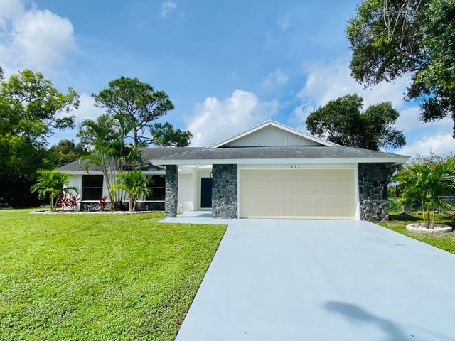 212 Trace Court, Royal Palm Beach, FL 33411