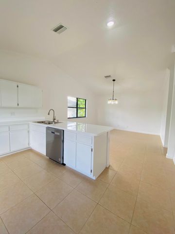 212 Trace Court, Royal Palm Beach, FL 33411