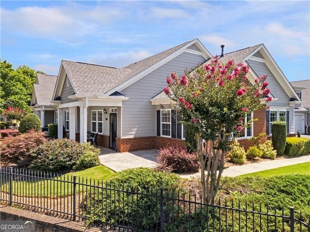 2694 Grapevine Circle, Cumming, GA 30041