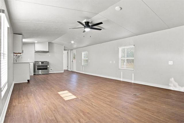 333144 E 1066 Road, Mcloud, OK 74851