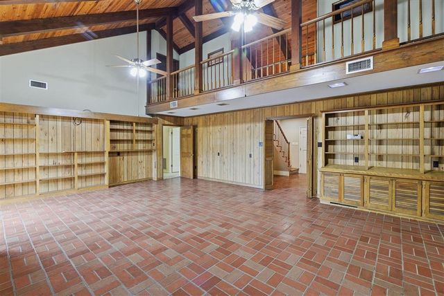 2622 Park Drive, Lake Charles, LA 70605