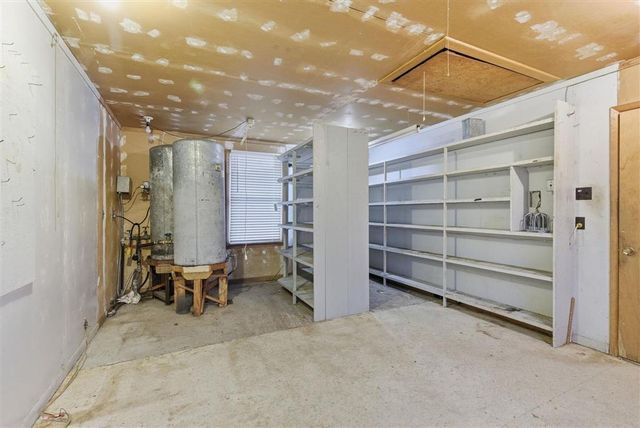 2622 Park Drive, Lake Charles, LA 70605