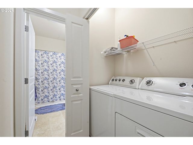 642 S 13TH Ave, Cornelius, OR 97113