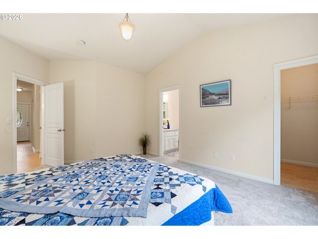 642 S 13TH Ave, Cornelius, OR 97113