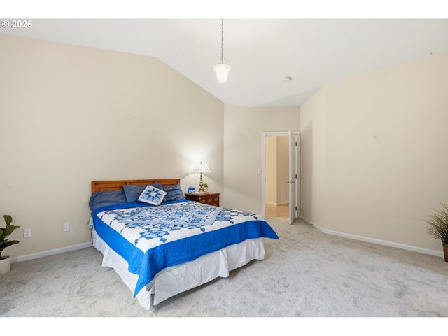 642 S 13TH Ave, Cornelius, OR 97113