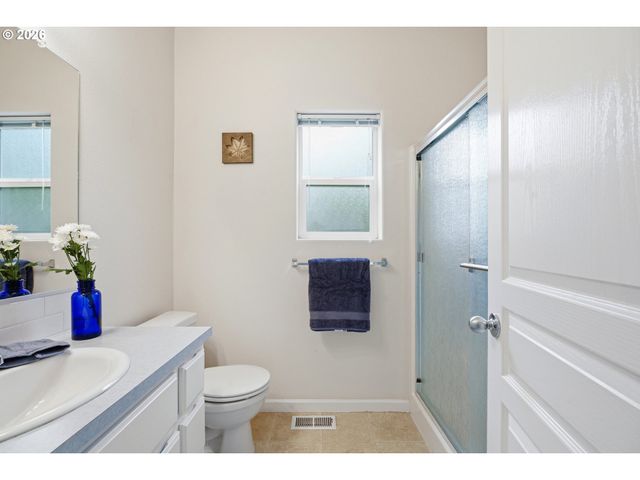 642 S 13TH Ave, Cornelius, OR 97113