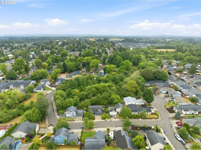642 S 13TH Ave, Cornelius, OR 97113