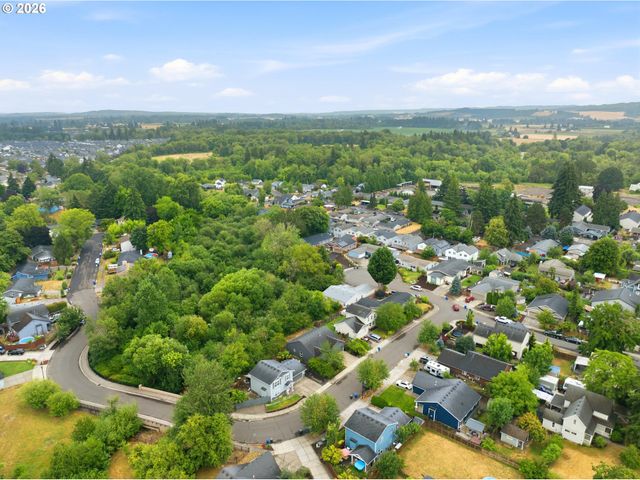 642 S 13TH Ave, Cornelius, OR 97113