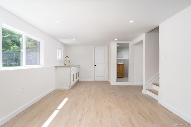 933 Thompson Drive, Bay Shore, NY 11706
