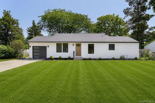 933 Thompson Drive, Bay Shore, NY 11706