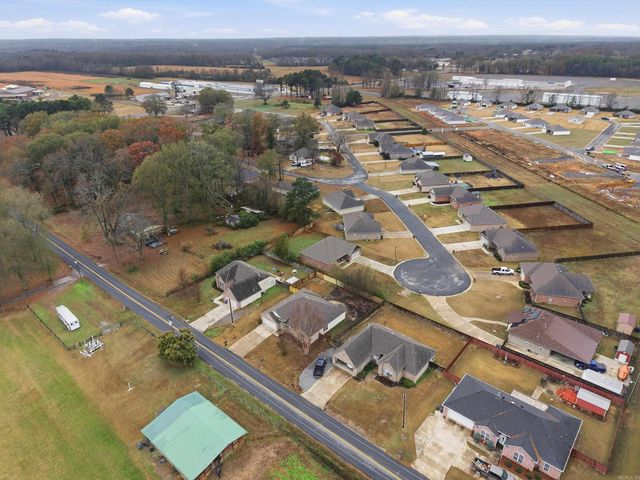 127 Dugger, Beebe, AR 72012