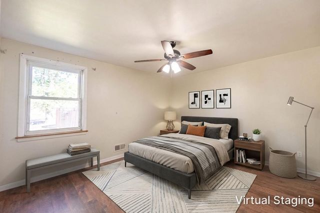 9217 S Burnside Avenue, Chicago, IL 60619