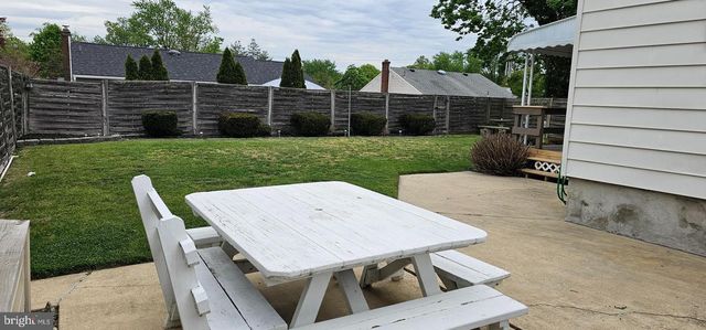 401 BURNT MILL RD, Cherry Hill, NJ 08003