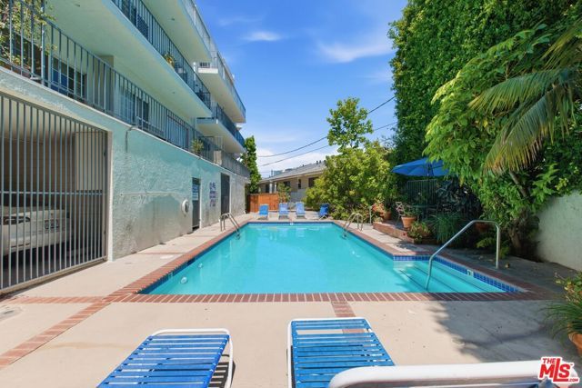 10650 Kinnard Avenue 104, Los Angeles, CA 90024