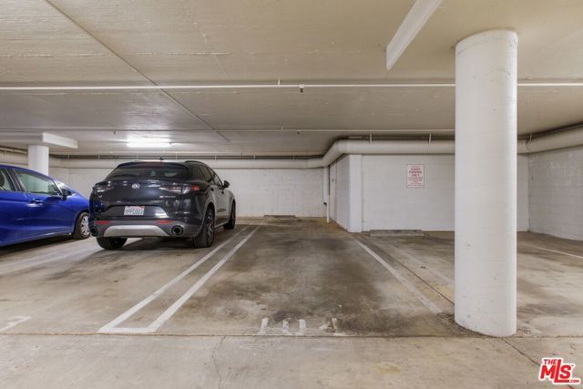 10650 Kinnard Avenue 104, Los Angeles, CA 90024