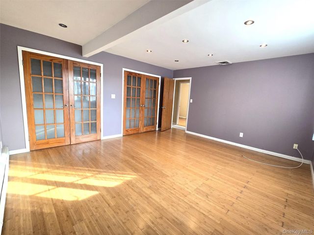 2364 Beverly Road 2, Wantagh, NY 11793