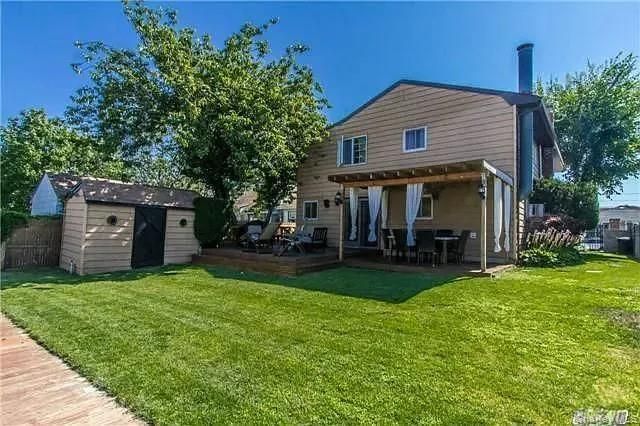 2364 Beverly Road 2, Wantagh, NY 11793