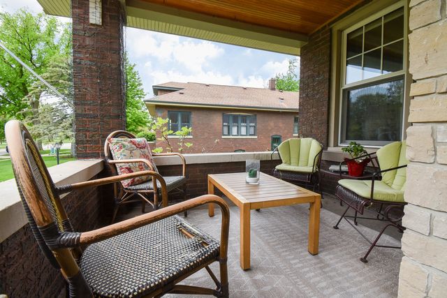 234 Southcote Road, Riverside, IL 60546