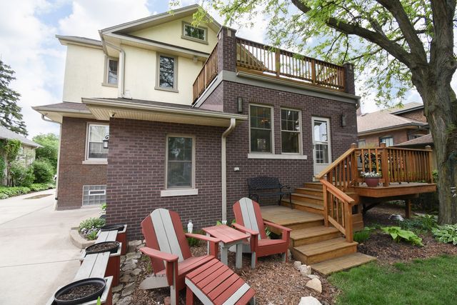 234 Southcote Road, Riverside, IL 60546