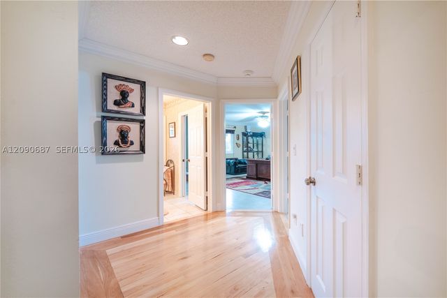15935 NW 82nd Ct, Miami Lakes, FL 33016