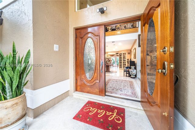 15935 NW 82nd Ct, Miami Lakes, FL 33016