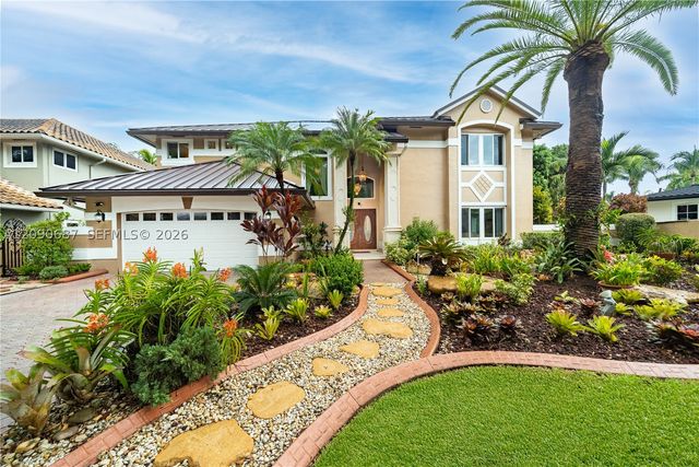 15935 NW 82nd Ct, Miami Lakes, FL 33016