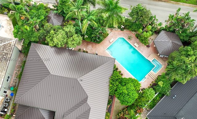 15935 NW 82nd Ct, Miami Lakes, FL 33016