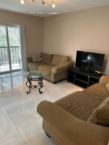 2409 BARLEY CLUB DRIVE 3, Orlando, FL 32837