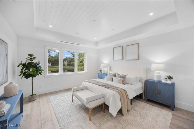 3291 Dorado LN 101, Naples, FL 34114