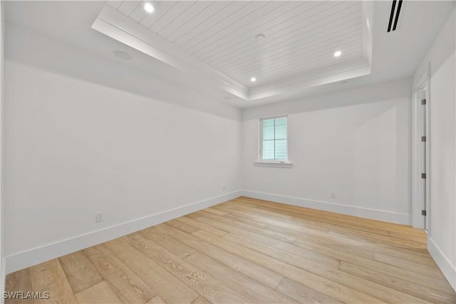 3291 Dorado LN 101, Naples, FL 34114