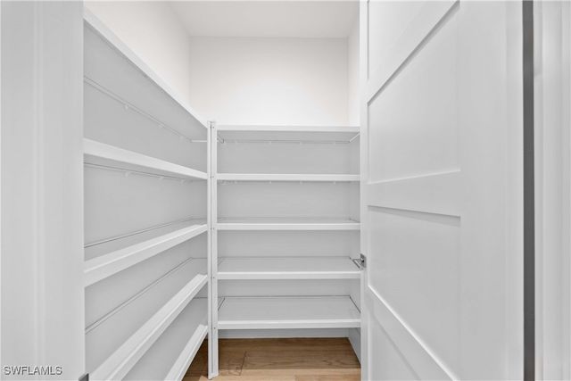 3291 Dorado LN 101, Naples, FL 34114