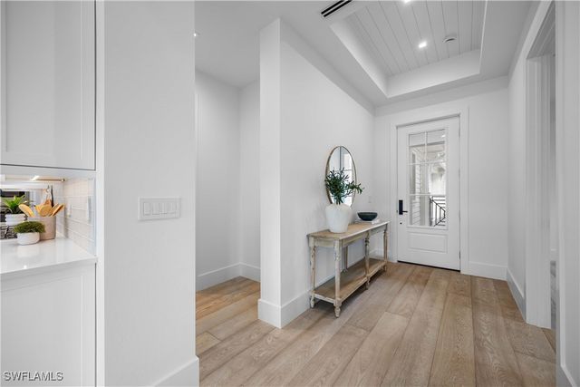 3291 Dorado LN 101, Naples, FL 34114