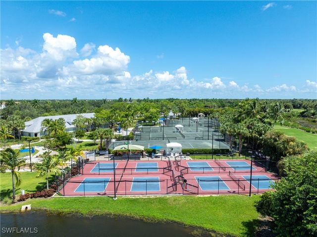 3291 Dorado LN 101, Naples, FL 34114
