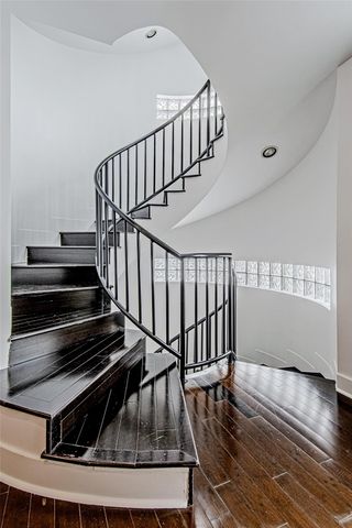2025 Colquitt Street E, Houston, TX 77098