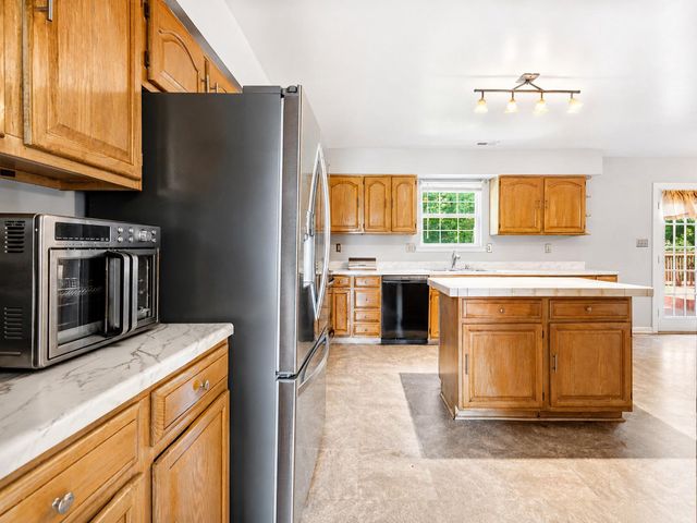 5802 BOST LN, Clinton, MD 20735