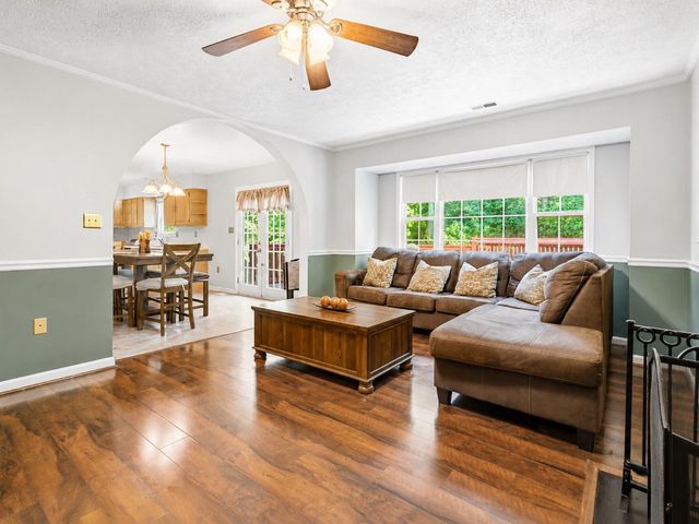 5802 BOST LN, Clinton, MD 20735
