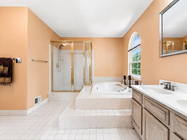 5802 BOST LN, Clinton, MD 20735