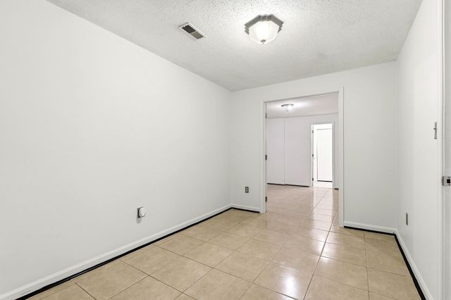 5802 BOST LN, Clinton, MD 20735