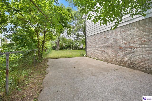 547 Wyandot Court, Radcliff, KY 40160