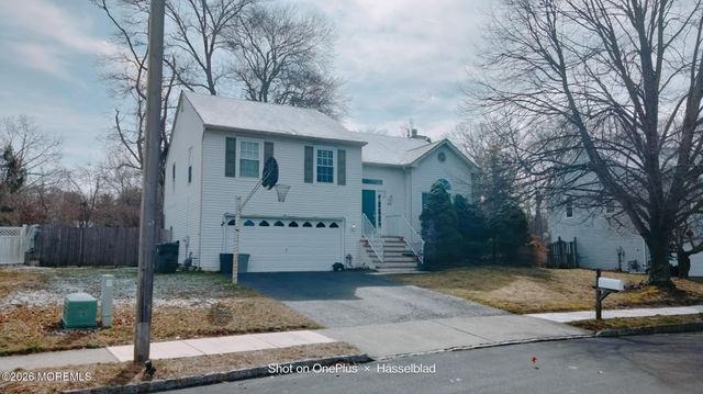 53 Sami Drive, Howell, NJ 07731