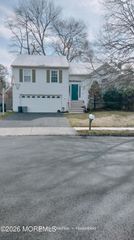 53 Sami Drive, Howell, NJ 07731