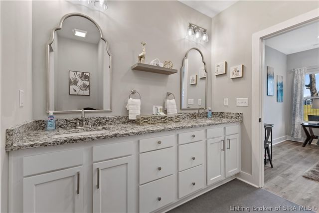 726 Veronica Place, Jeffersonville, IN 47130