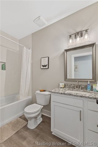 726 Veronica Place, Jeffersonville, IN 47130