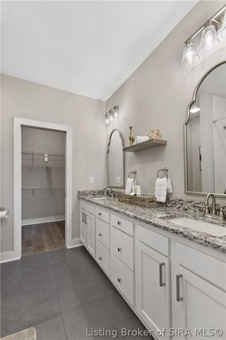726 Veronica Place, Jeffersonville, IN 47130